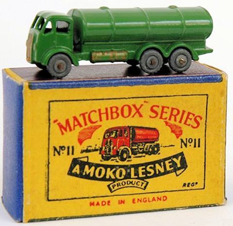 Matchbox E.R.F Petrol Tanker No.11a/11b  Tank  End  Metal Casting /Spare Parts 