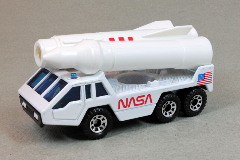 New Still in Packaging MB60 Nasa Rocket Transporter 1760 Details about   Matchbox Cars 
