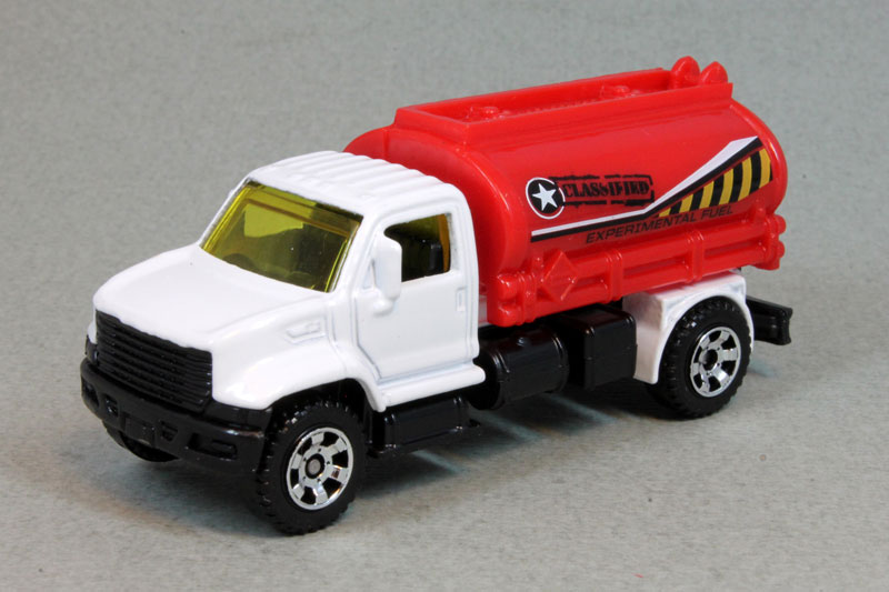 2013 Matchbox Airport Exclusive 2006 Utility Truck 